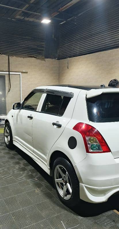 Suzuki Swift 2011 2