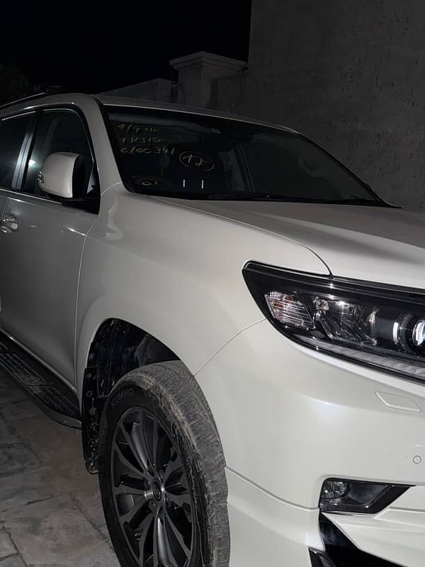 Toyota Prado 2019 1