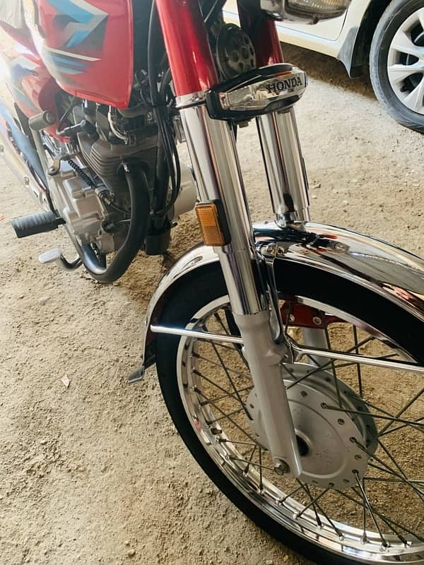 Honda 125 2024 8