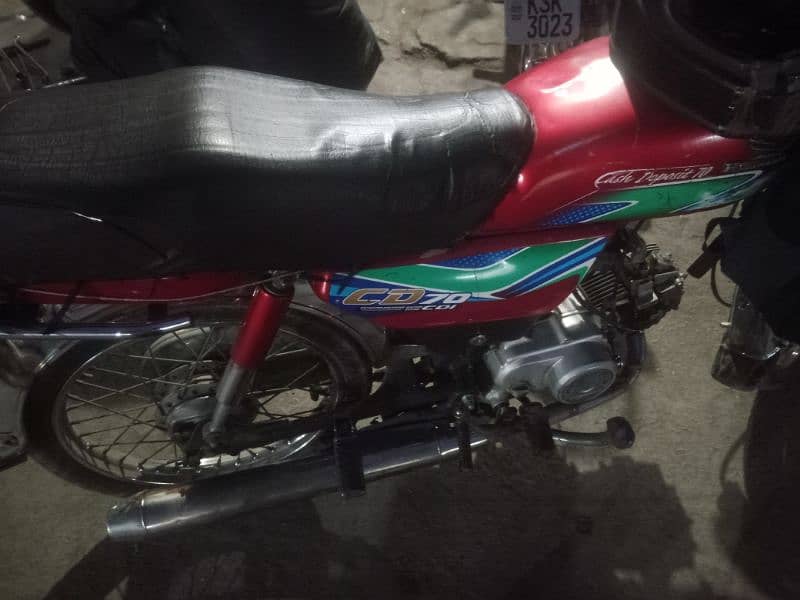 CD 70 cc Honda for sale only 75000 modle number 2018 1