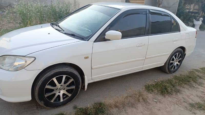 Honda Civic EXi 2004 1