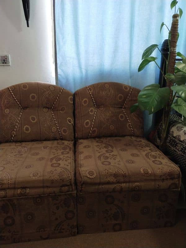 Urgent sale, 3 Single seater sofas with mini side table 2