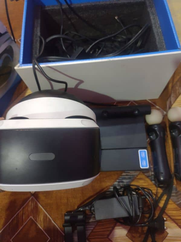 PLAYSTATION VR COMPLETE SALE NEW CONDITION WITH 1 GAME ACE COMBAT 4