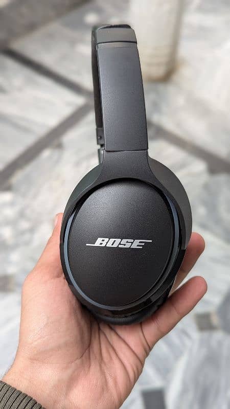 Bose SoundLink AE2 Headphone 2