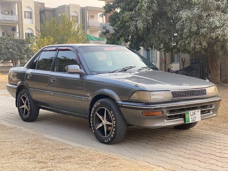 Toyota Corolla XE 1988 4