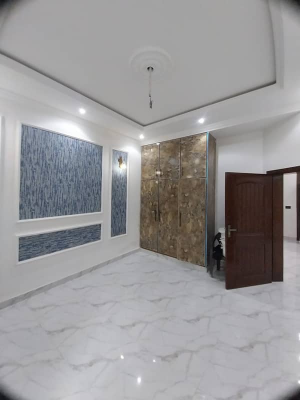 Brand New 5 Marla House for Sale in Johar Town 3 Beds, Double Unit, Italian Style Interiors 0