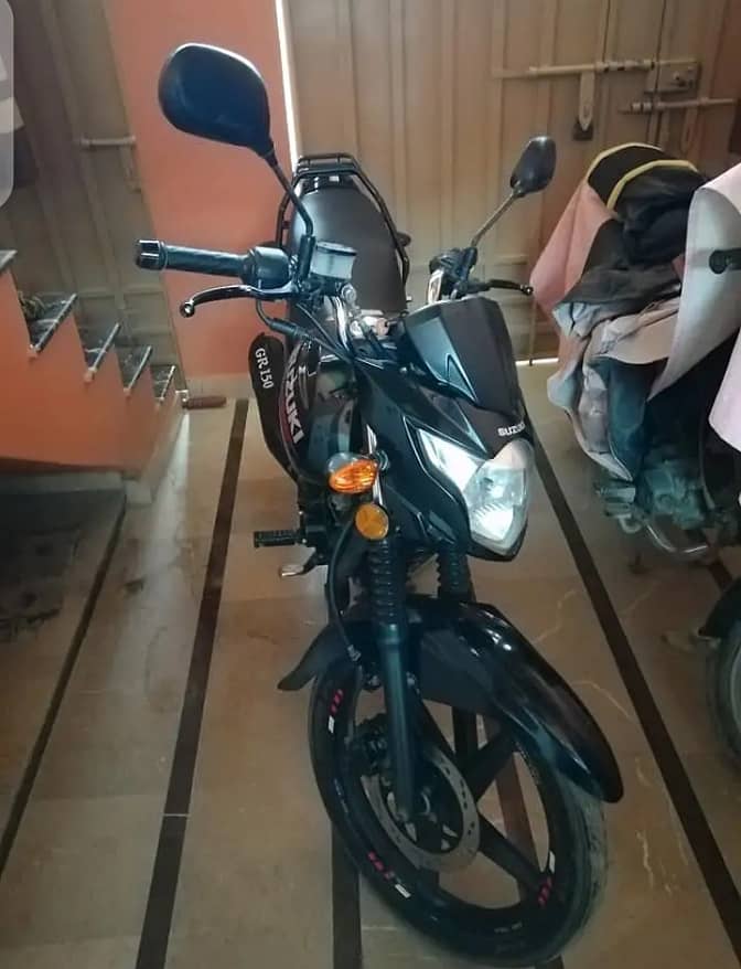 Suzuki GR 150 2021 3