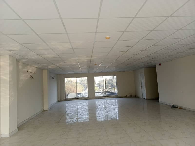 10 Marla Commercial Hall for Rent in Johar Town First & Second Floor, 3600 Sq. Ft. 0