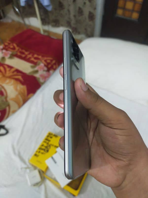 Realme 8 8/128 Good Condition 10/9 1