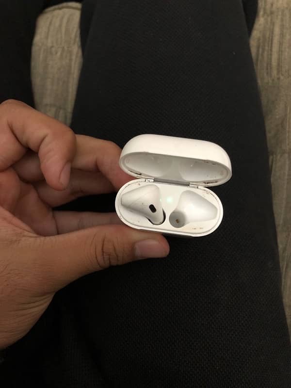 airpods 2 1