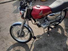 honda 125 self start 2022 model nice condition and Good average