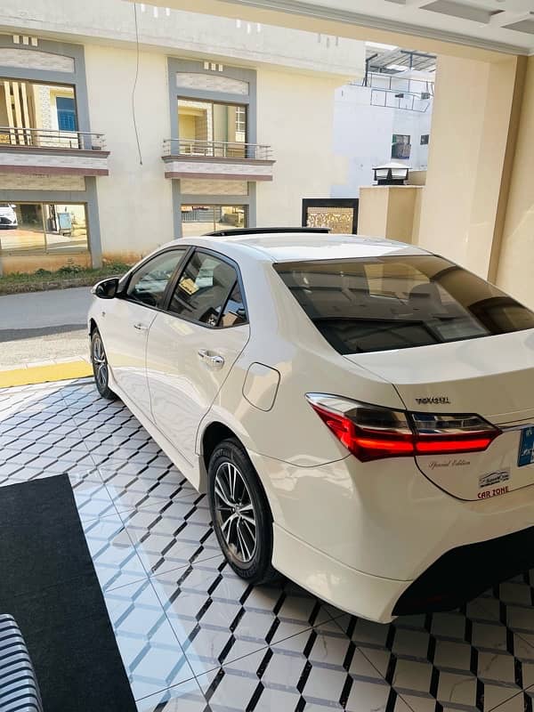 Toyota Corolla Altis X Special Edition 2021 6