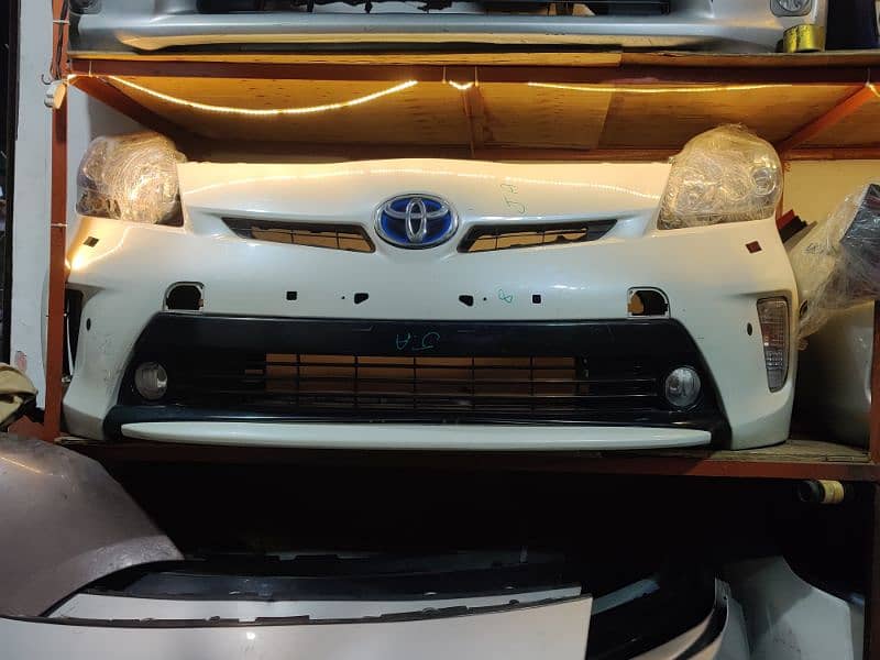 Toyota prius and aqua parts available 4