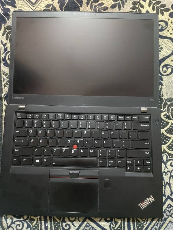 Lenovo Thinkpad core i7 6 generation 8gb Ram 512 SSD All Ok Laptop 5