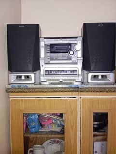 aiwa hi-fi sound system in new condition