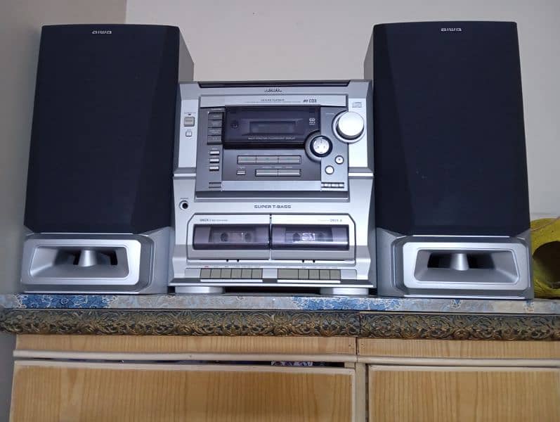 aiwa hi-fi sound system in new condition 3