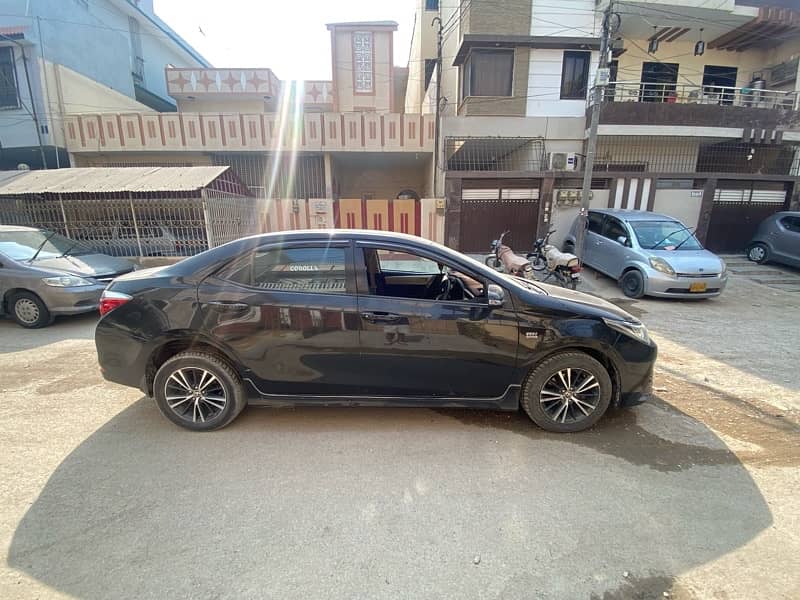 Toyota Corolla Altis 2018 4