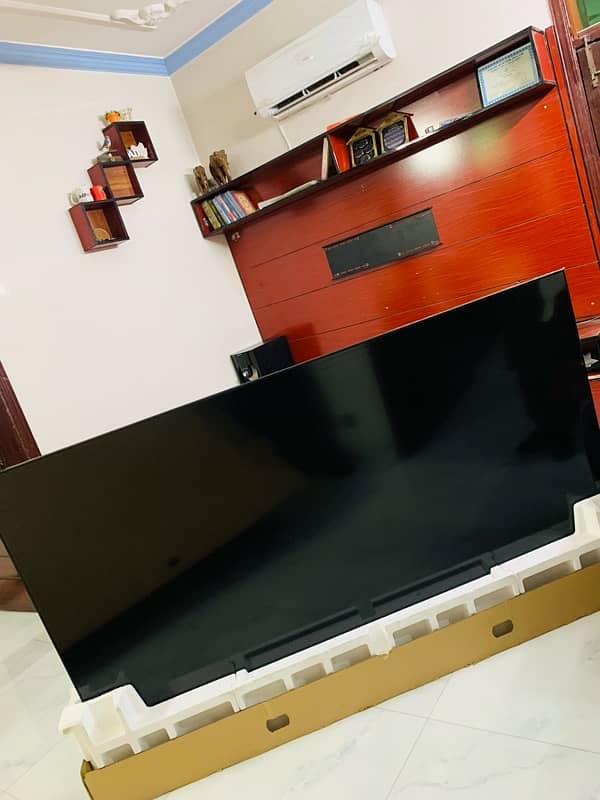 Samsung 85 inches led 1