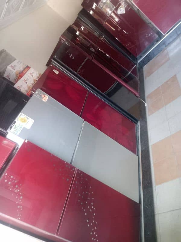 Fridges & Freezers new condition is avilable 2