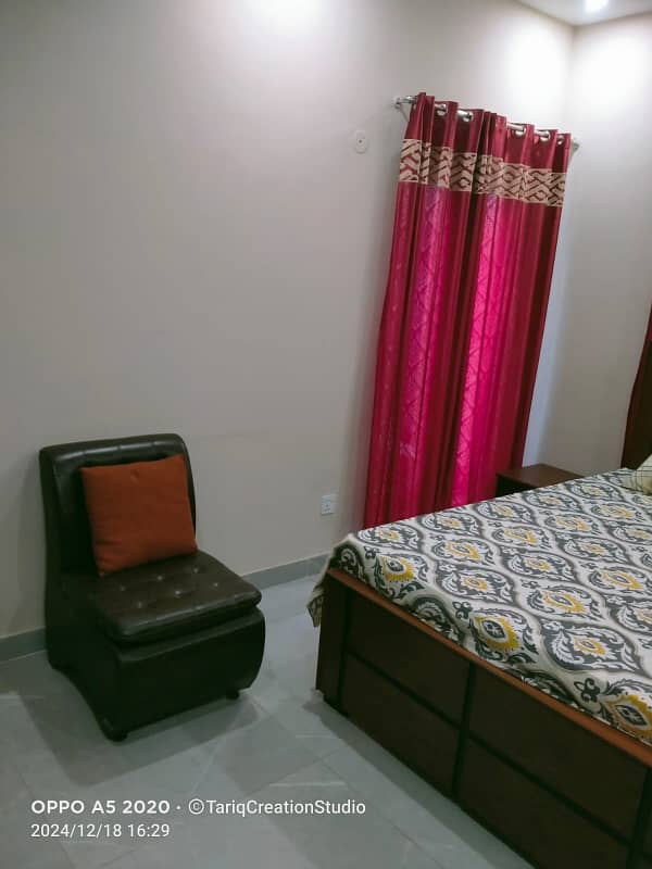 Furnished Room for rent in Banker avenue beside phase 7 5