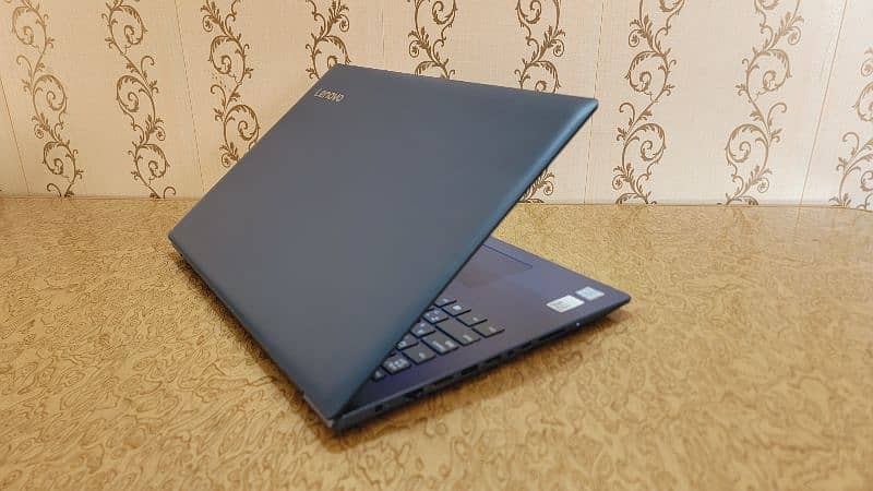 Laptop Lenovo | Core i3, 7th Gen | Slim Lightweight 6