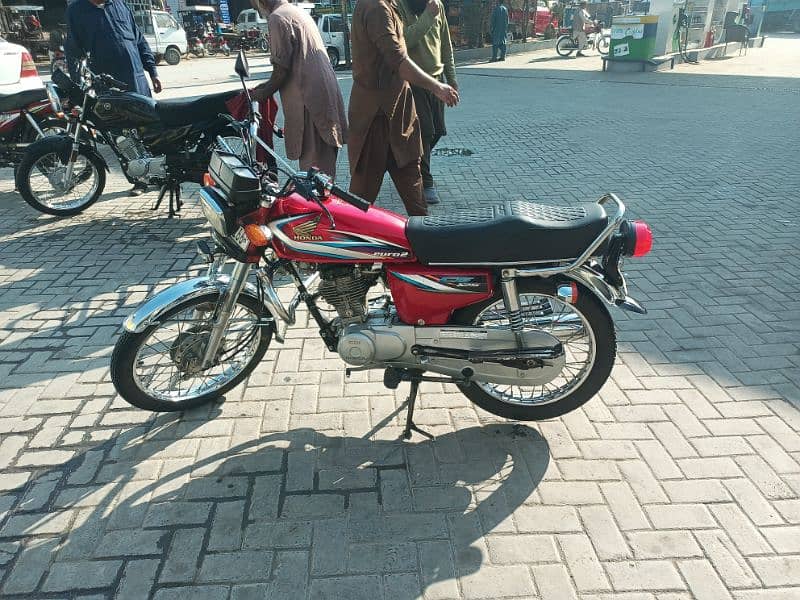 Honda CG 125 2015 1