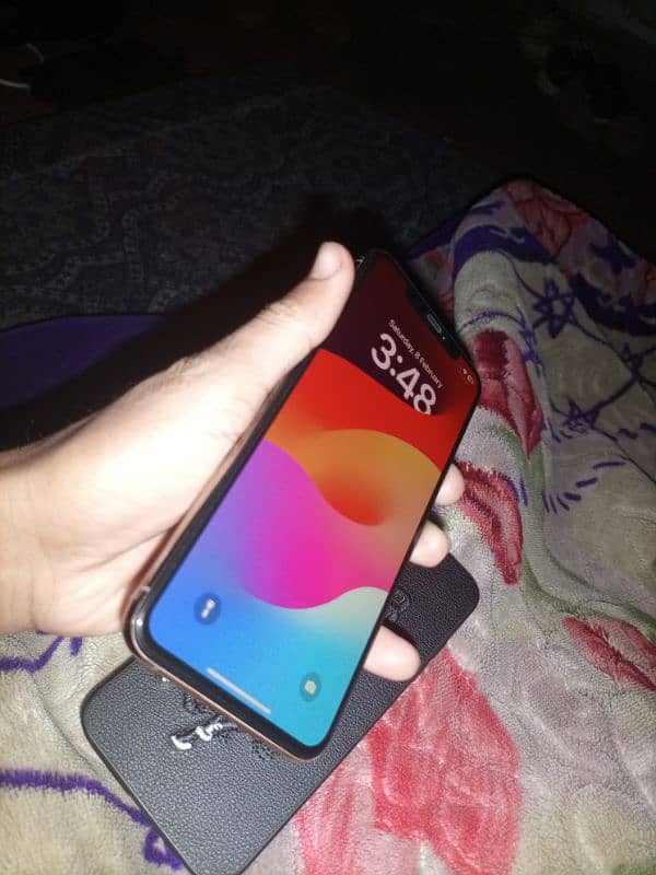 iphone xs max lush condition phone 2