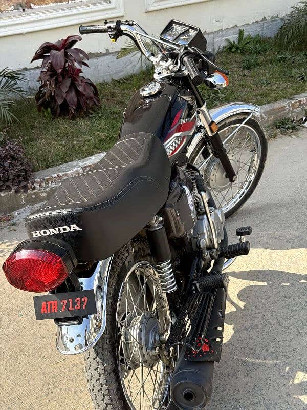 Honda CG 125 Model 24 1