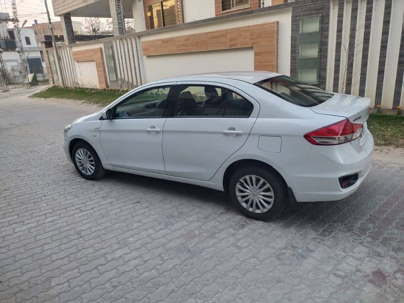 Suzuki Ciaz 2017 1