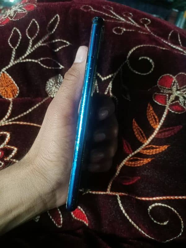 Huawei Nova 3i 5