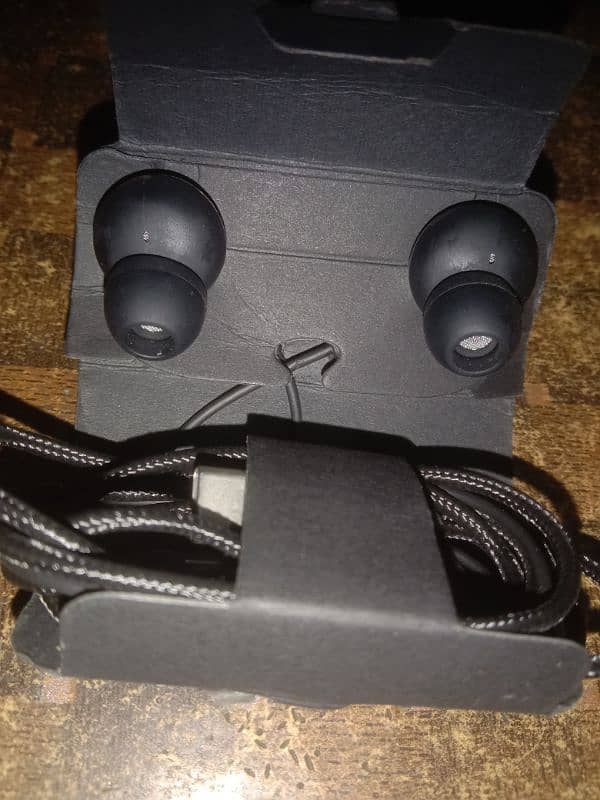 akg handfree type c 1