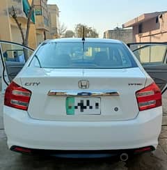 Honda City IVTEC 2017 B-B genuine.