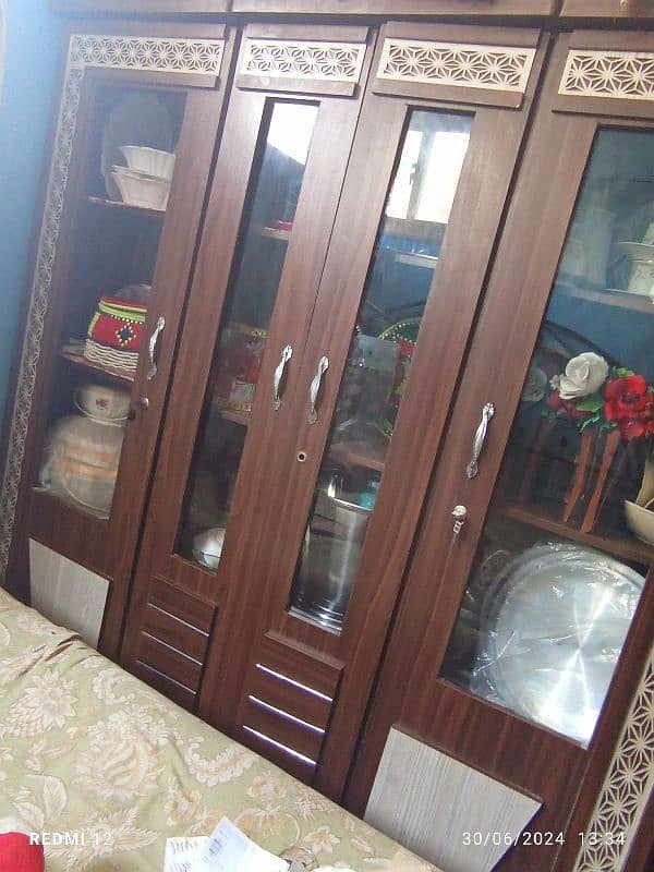 crockery and clothes wardrobe for sale 7