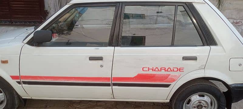 Daihatsu Charade 1986 0