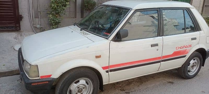 Daihatsu Charade 1986 2