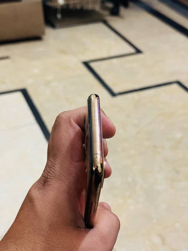 Iphone Xs NON PTA FU 3