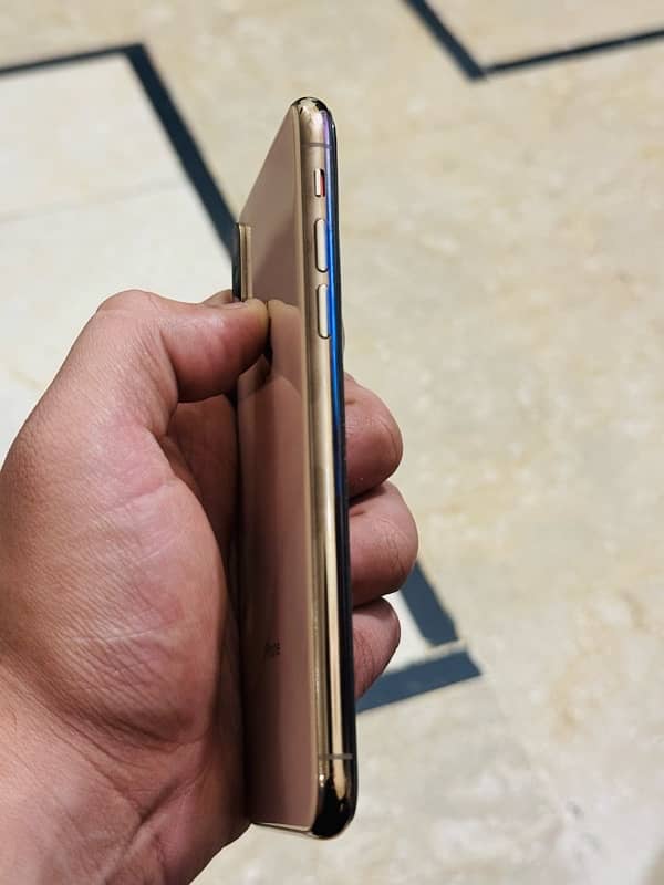 Iphone Xs NON PTA FU 4