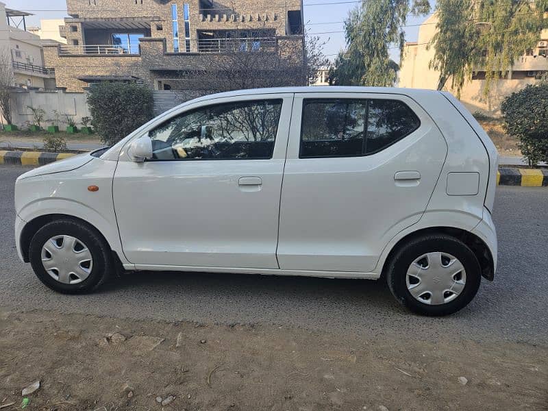 Suzuki Alto 2016 5