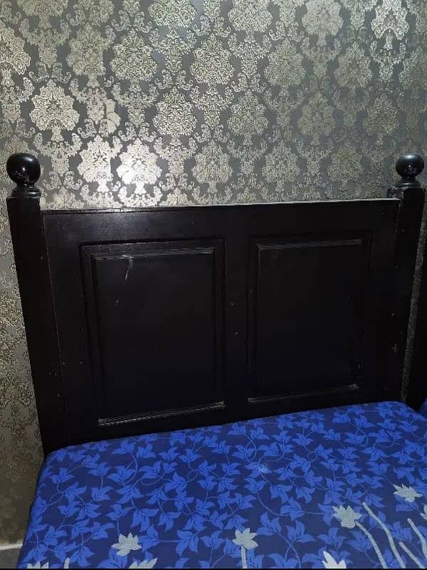 Single beds for sale 0