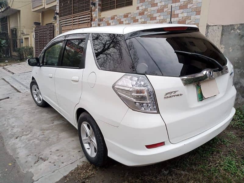 Honda Fit 2012 4