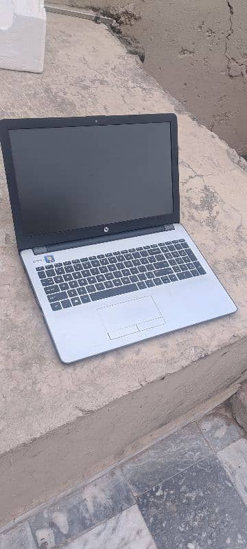 Hp 6th generation laptop 8gb ram 15.6 1080p led 5