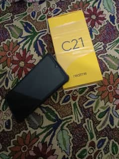 Realme C21