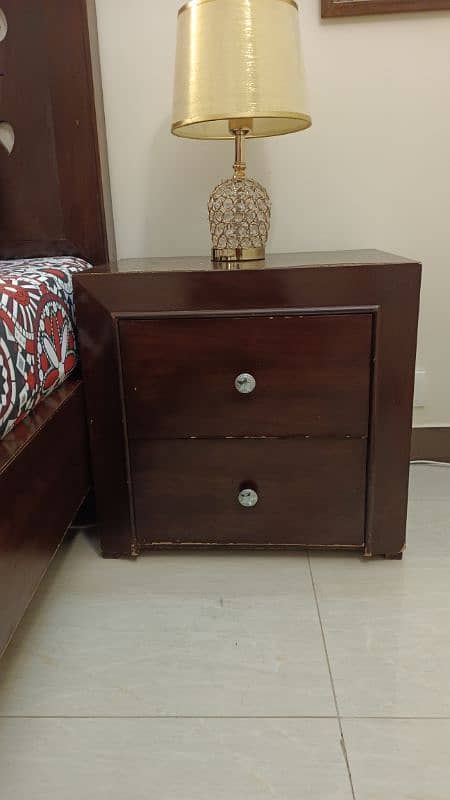 wooden king size bed for sale urgent 3