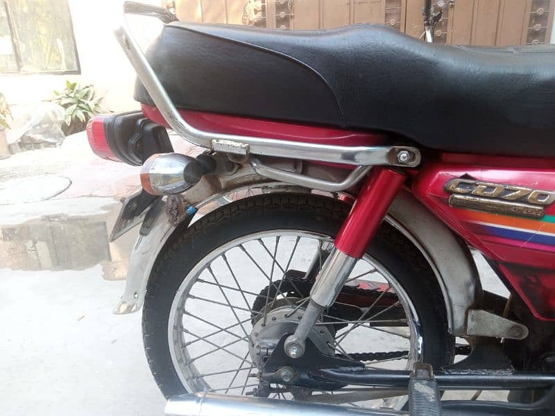 Honda Cd 70 for Sale 4