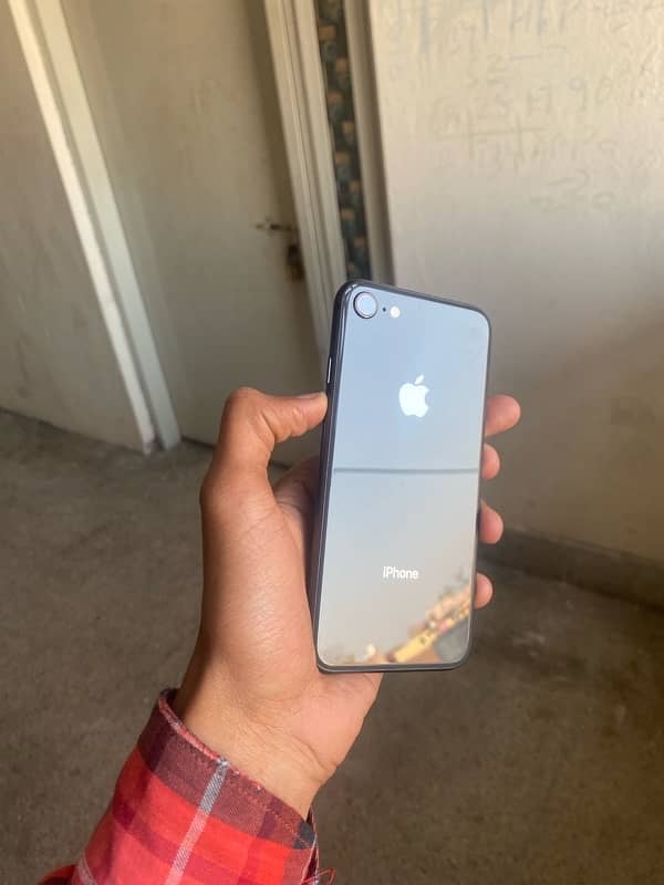 iPhone 8 sim glitch 0