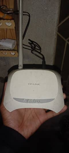 TP-LINK ROUTER WITH WIFI Power adopter