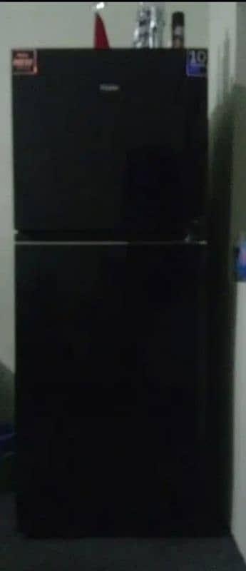 full size Haier refrigerator 0