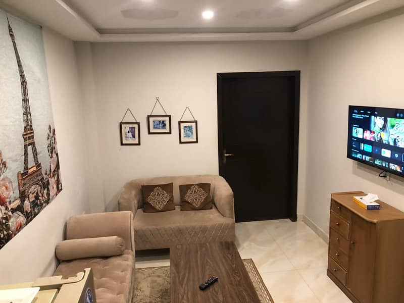 One Bed fully Furnished Apartment for rent in Bahria Town Lahore 5