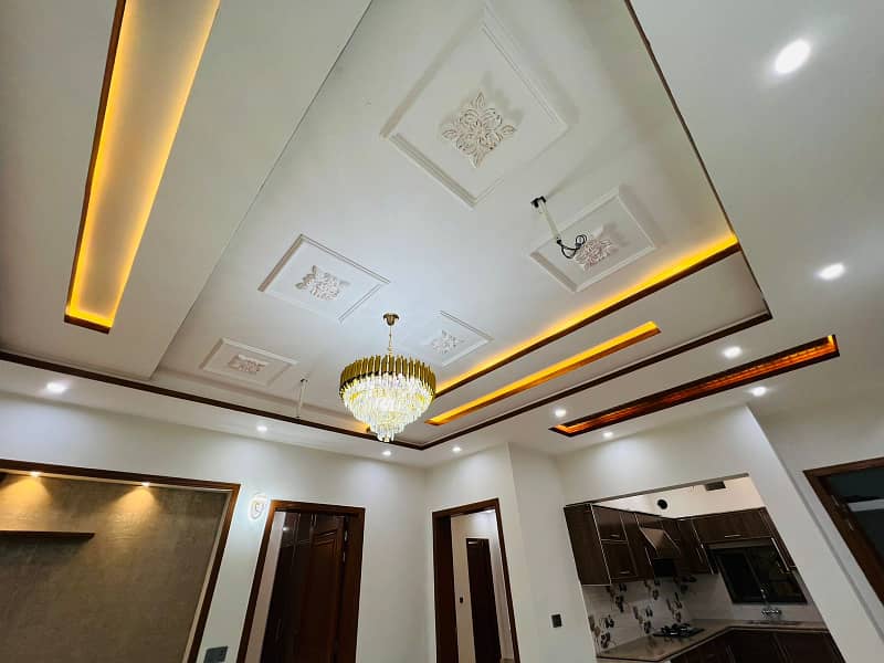 10 Marla Brand New A Plus Construction Modern Design Coener 60 Ft Road Bungalow For Sale In Wapda Town Ph 1 Lahore 13