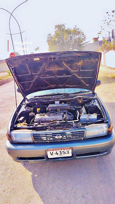 Nissan Sunny 1993 4